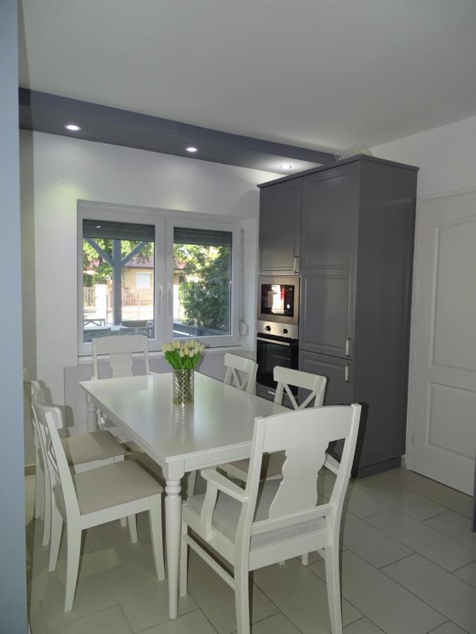 Dorothy Apartman Siófok Zewnętrze zdjęcie
