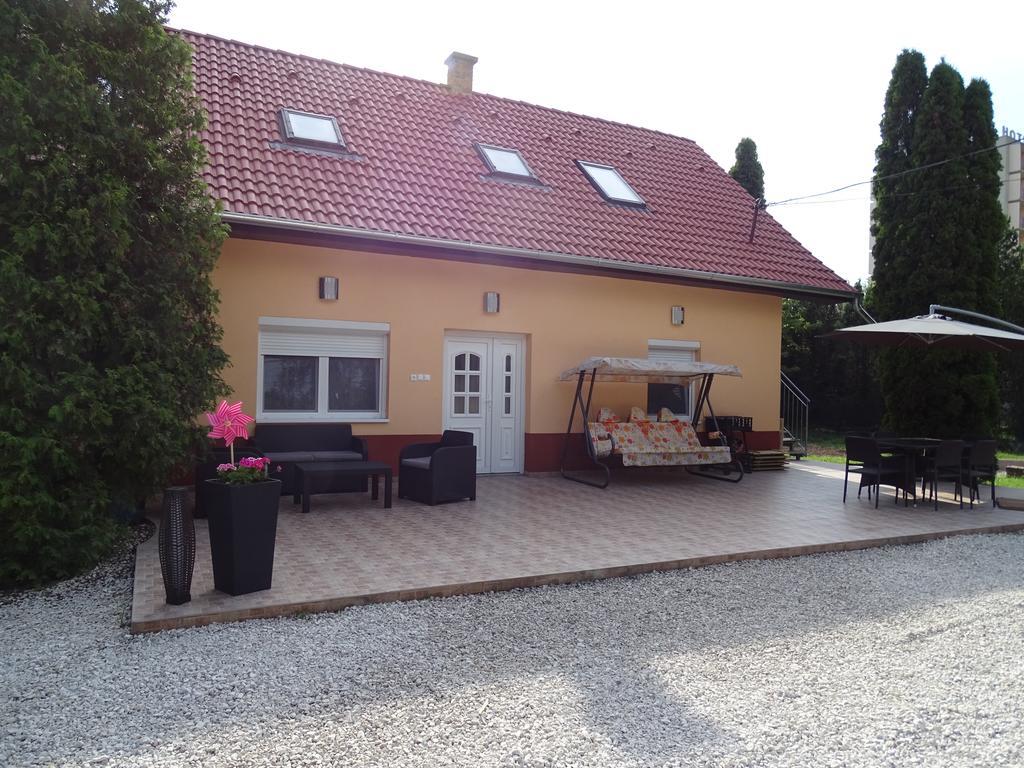 Dorothy Apartman Siófok Zewnętrze zdjęcie