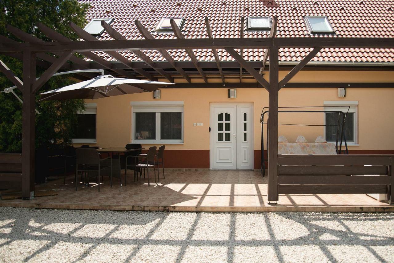 Dorothy Apartman Siófok Zewnętrze zdjęcie
