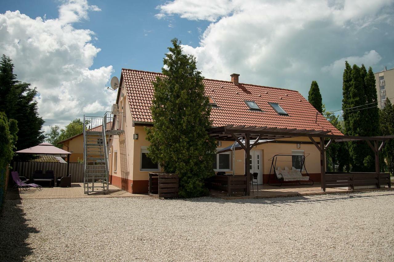 Dorothy Apartman Siófok Zewnętrze zdjęcie